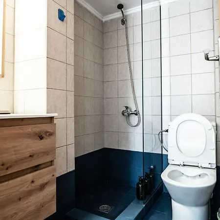 Vpg Minimal Apartment Thessaloniki